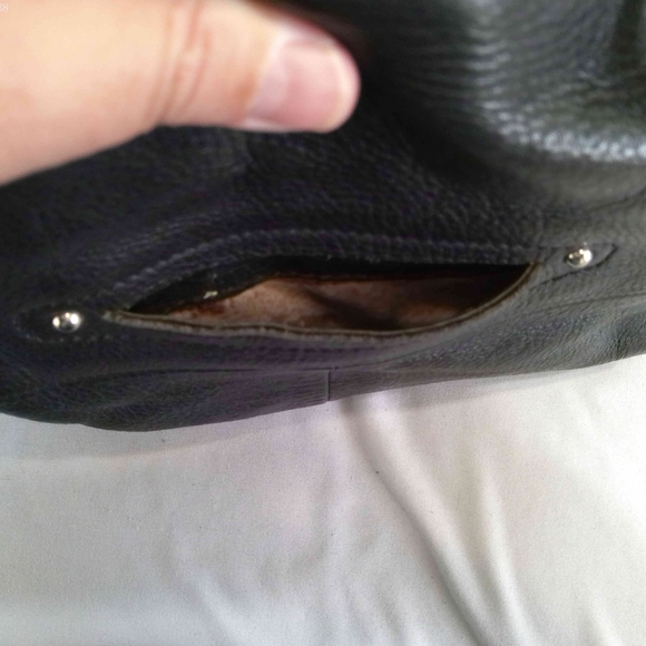 B. MAKOWSKY HANDBAG - Picture 10 of 12